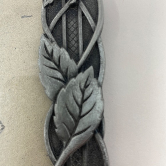 Lot Of Two 3.5x5 and 5x7 Silver Tone Picture Frames Ornate patterns bundle - Picture 9 of 16